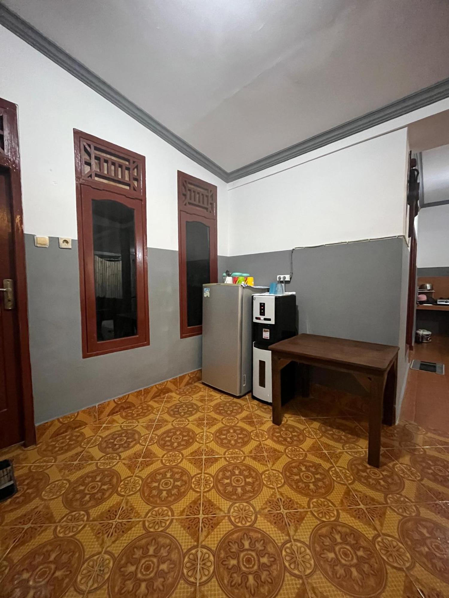 Bintang Guesthouse 吉利特拉旺安 外观 照片